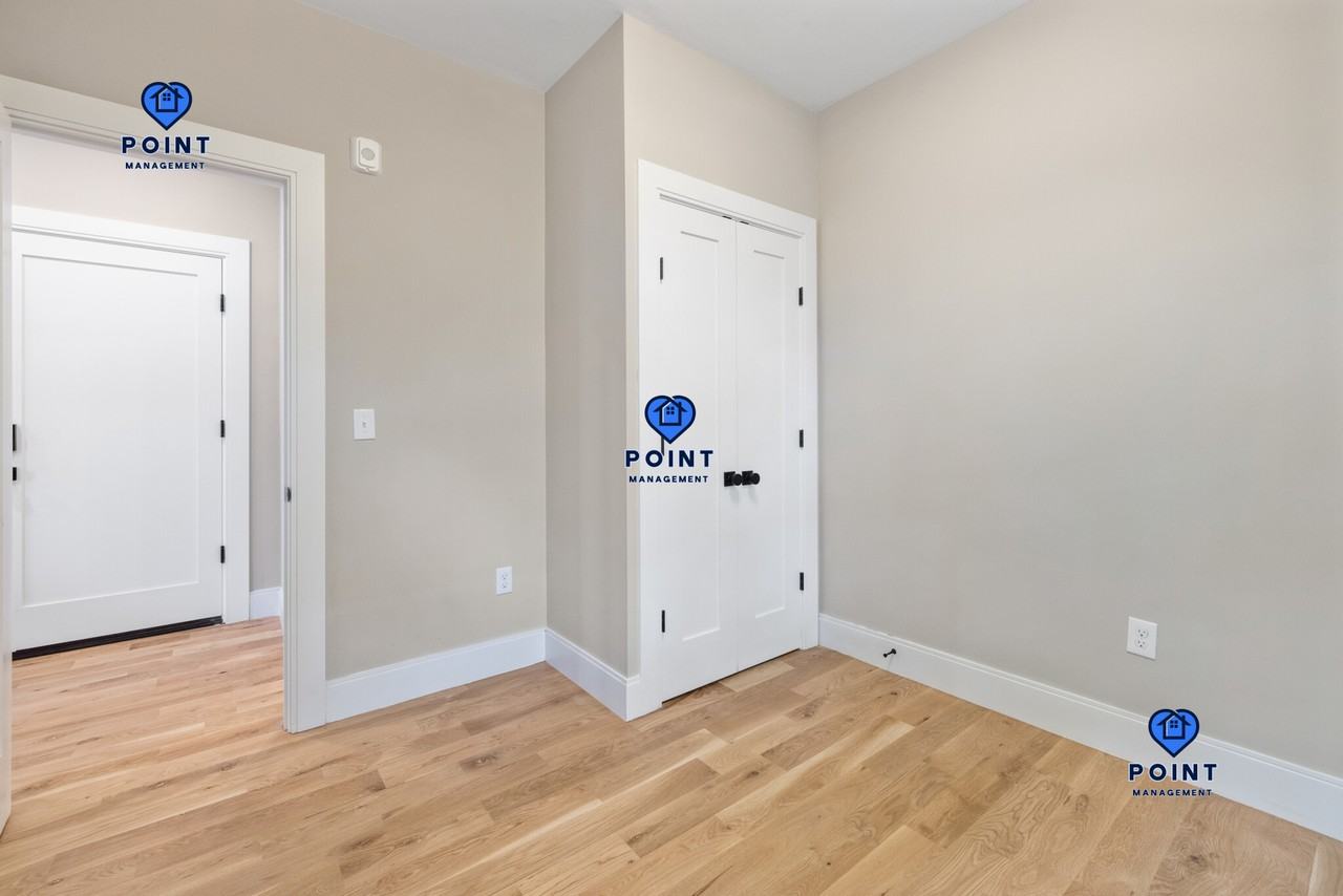 66 Lubec - Photo 5 of 23