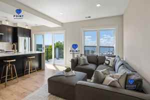 featured image of 275 Webster St