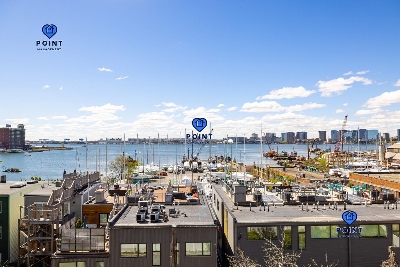 275 Webster - Photo 3 of 16