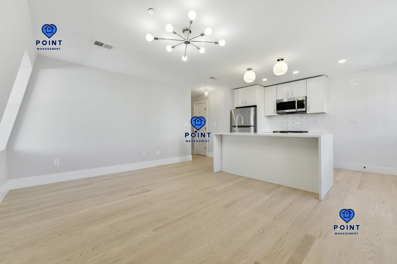 226-228 Princeton St. - Photo 6 of 13