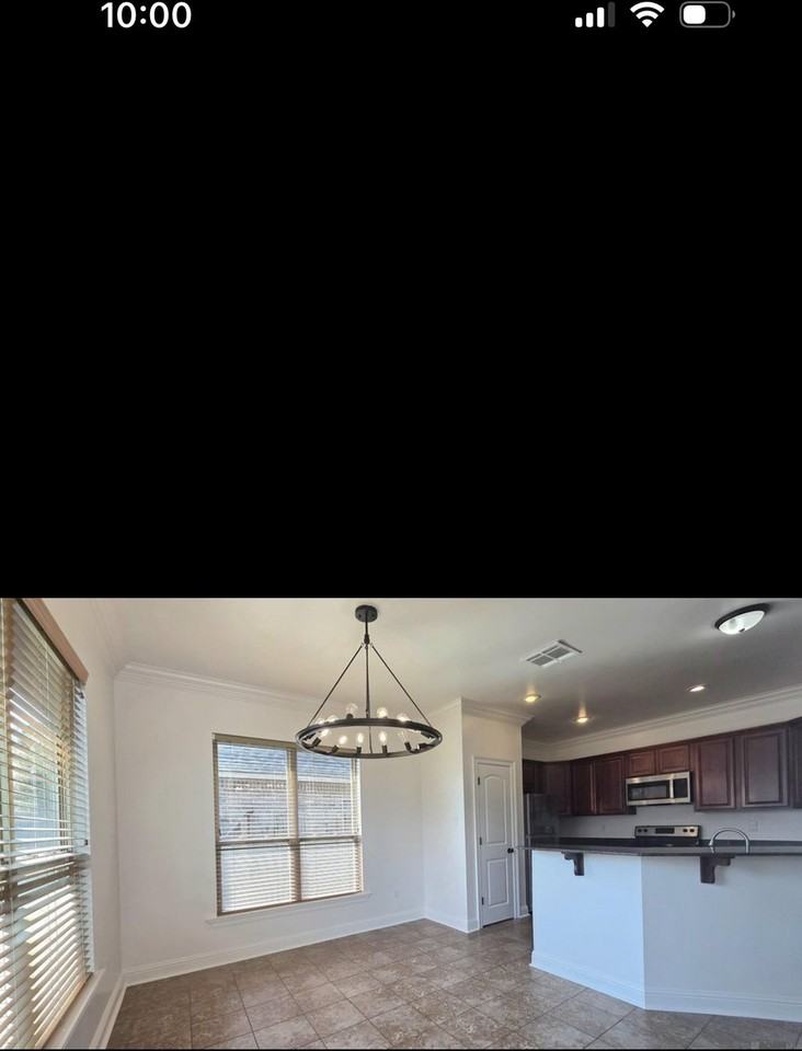 10028 Savannah Jane Ln - Photo 4 of 21