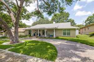 featured image of 6811 Huff Trl