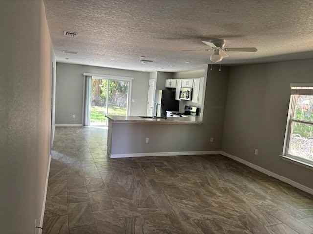 611 Kingston Ave - Photo 2 of 6