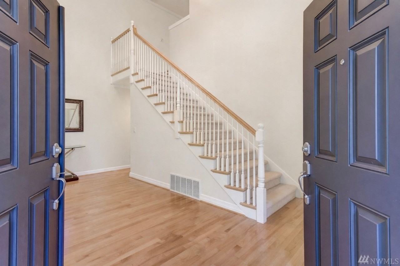 26025 Se 23rd Pl - Photo 3 of 10