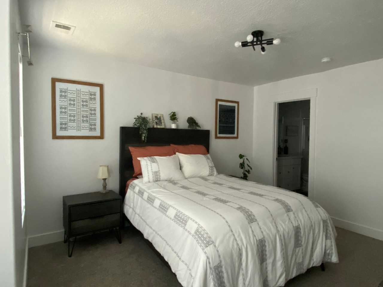 4726 S Hillhouse Cv #103 - Photo 6 of 7