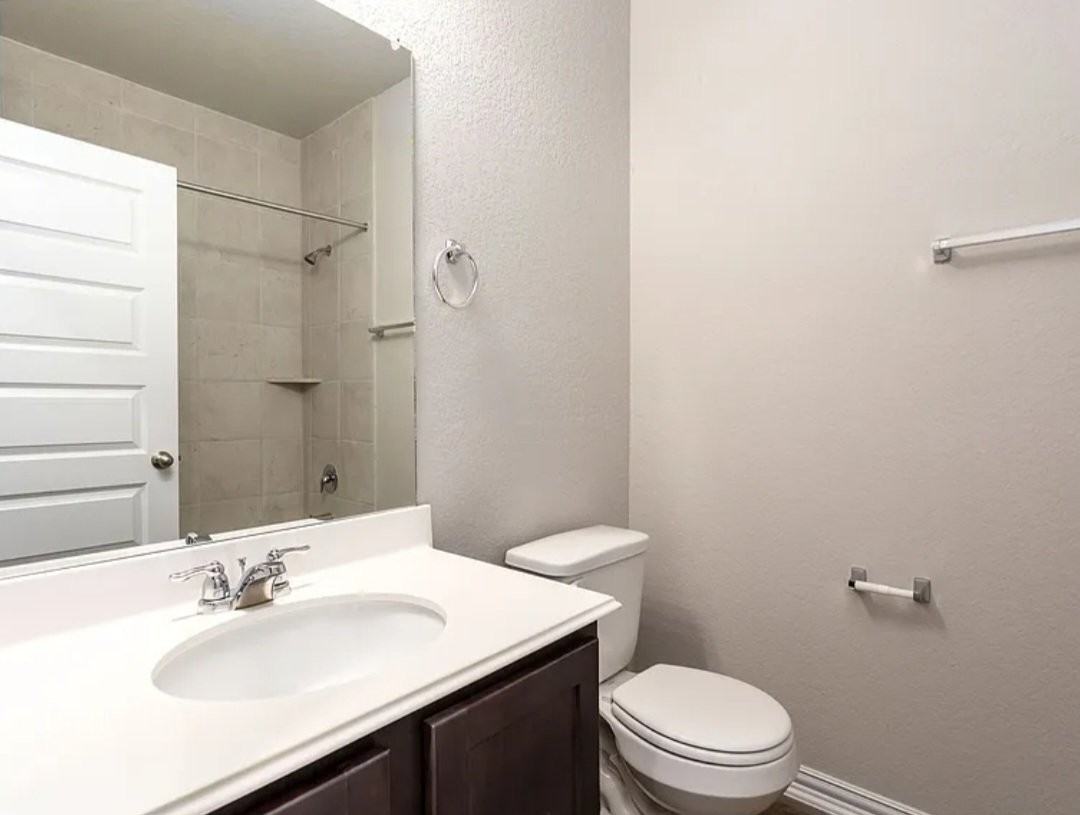 9314 Clarke Cv - Photo 7 of 9