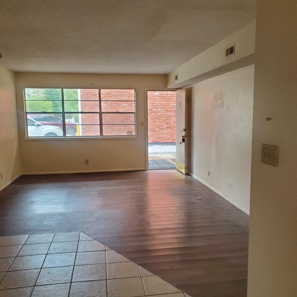 1234 E Elm St #F17 - Photo 5 of 5