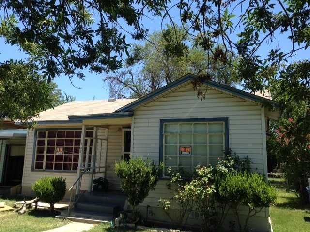 206 Avalon St - Photo 3 of 5