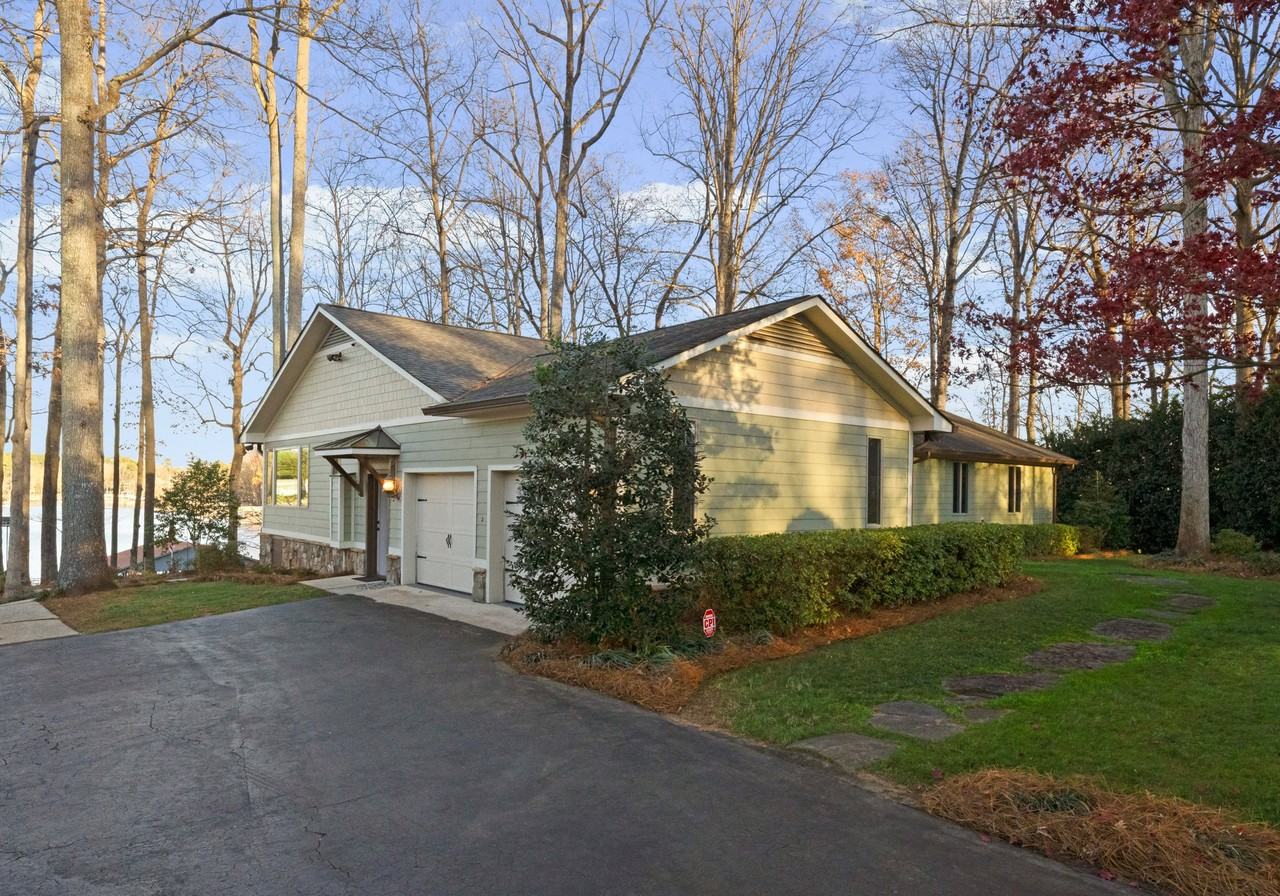 19709 Stough Farm Rd - Photo 3 of 20