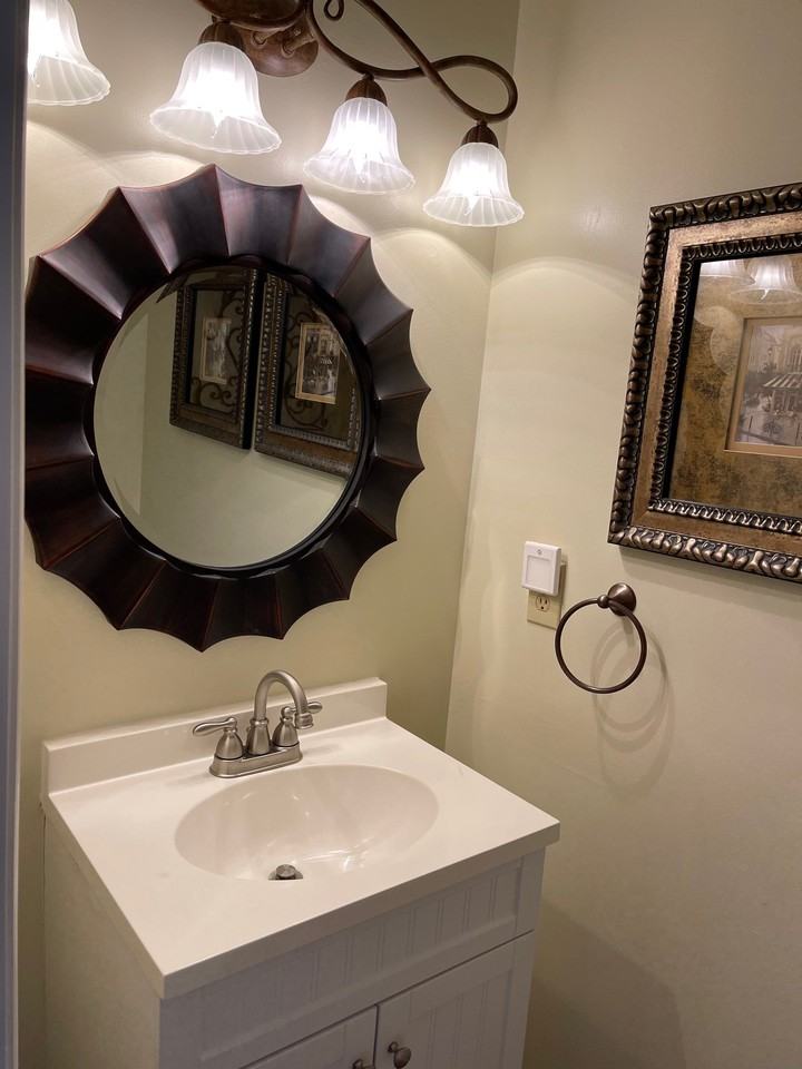 348 River Rd - Photo 4 of 20