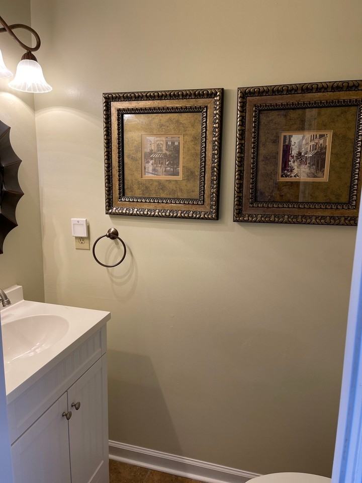 348 River Rd - Photo 5 of 20