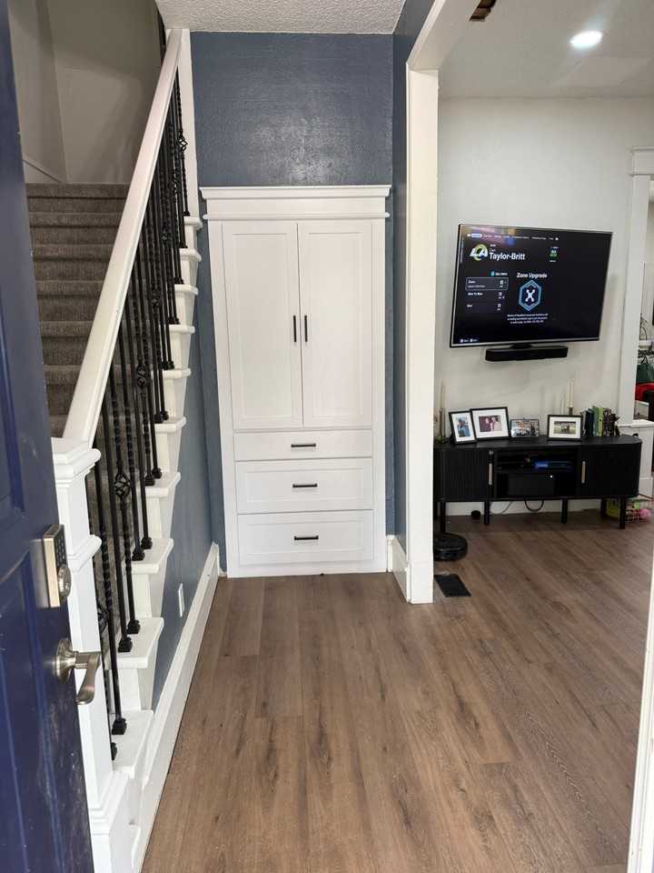 801 Guernsey St - Photo 3 of 16