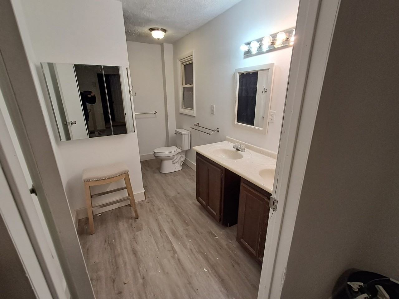 3561 Brandau Dr Ne - Photo 2 of 10