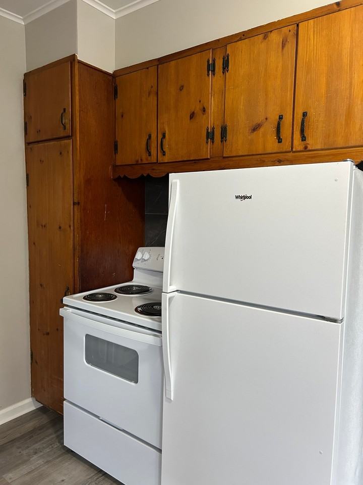 112 W 3rd St N #1 - Photo 3 of 21