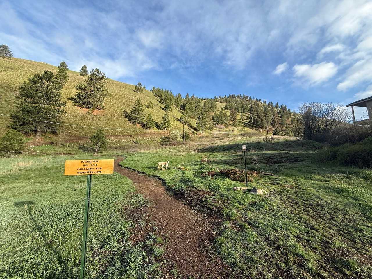 648 Highton St #401 - Photo 2 of 7