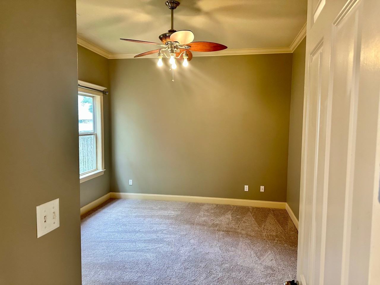 119 Coconut Grove Cir - Photo 7 of 17