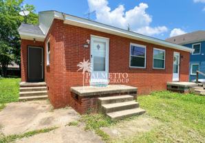 405 Richardson Ave #A - Photo 1 of 1