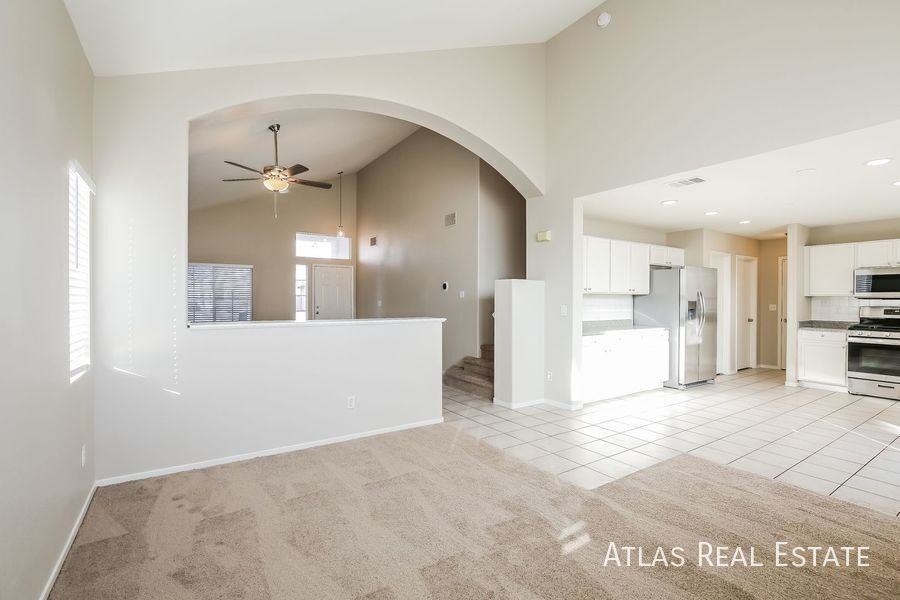 4367 Sunrise Shores Ave - Photo 5 of 21