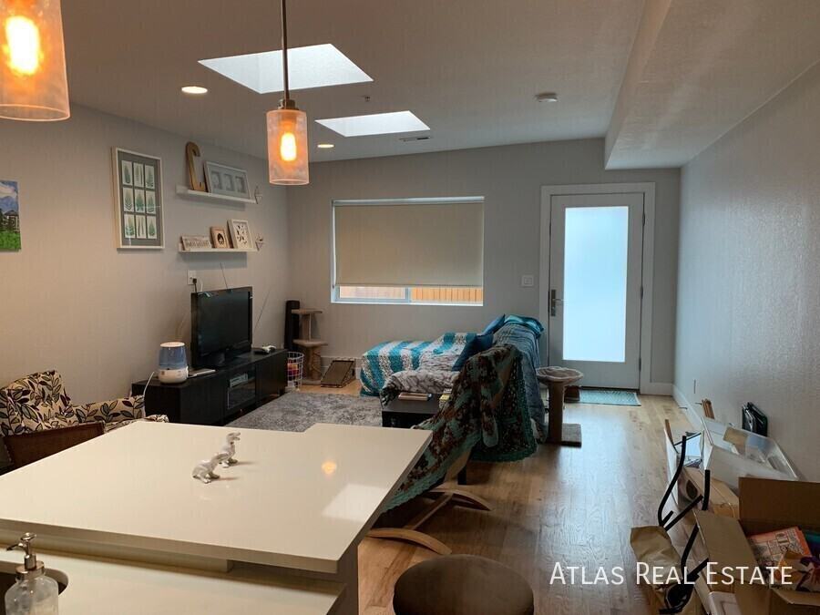 4411 Yates St #101 - Photo 2 of 16