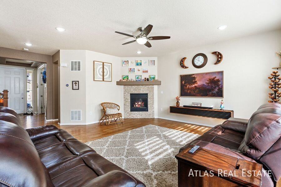 14050 Hudson St - Photo 5 of 36