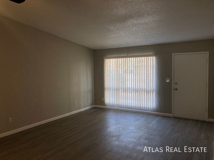 7015 E Wilshire Dr #4 - Photo 3 of 15