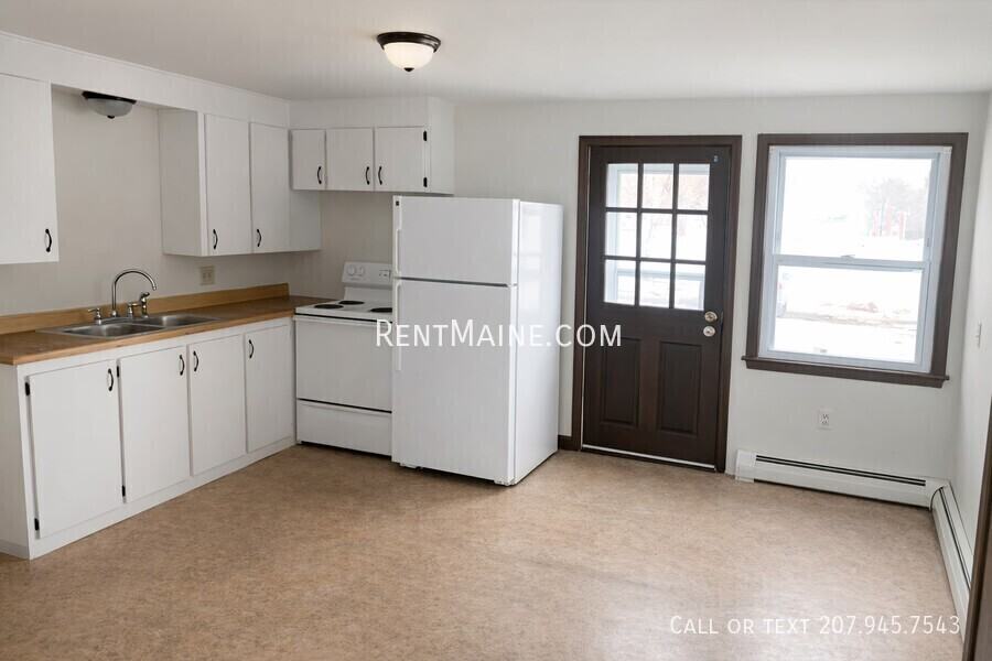 19 Hemlock St - Photo 4 of 15