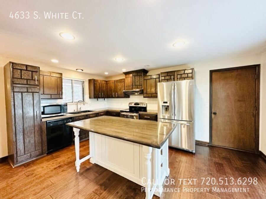 4633 S White Ct - Photo 4 of 26