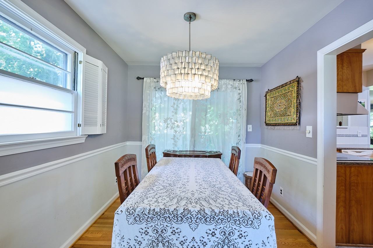 11714 College View Dr - Photo 5 of 50