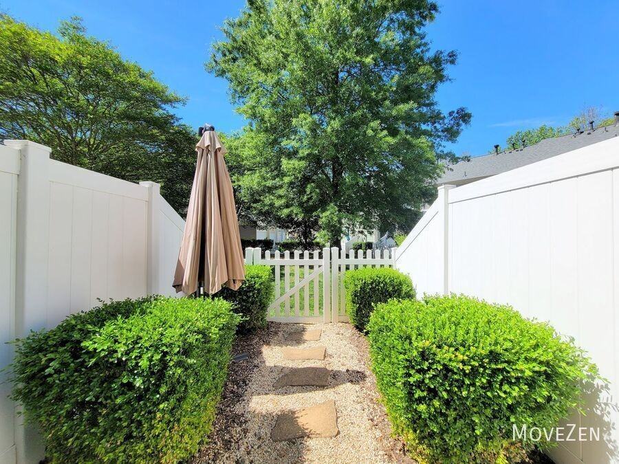 1812 Lela Ave - Photo 2 of 49