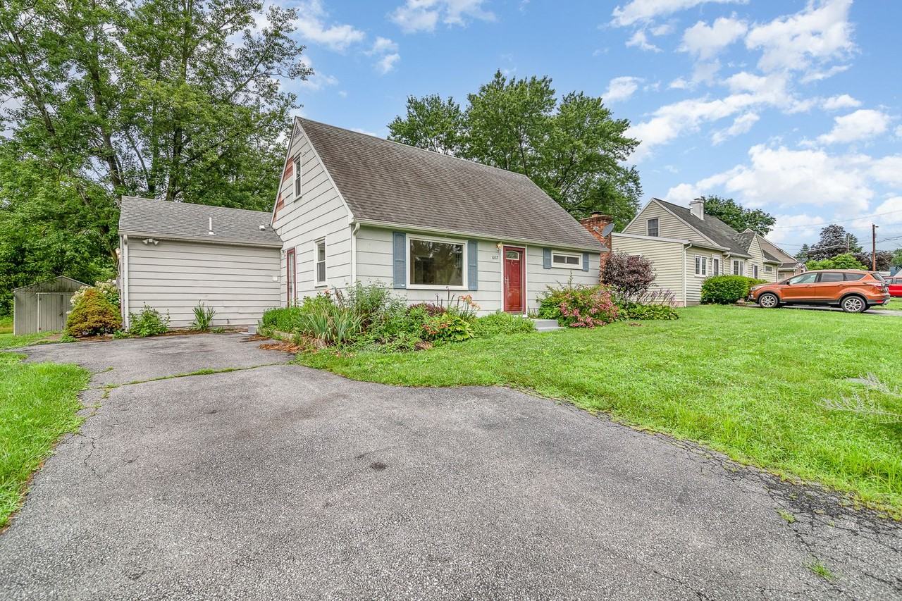 6117 Nassau Rd - Photo 2 of 35