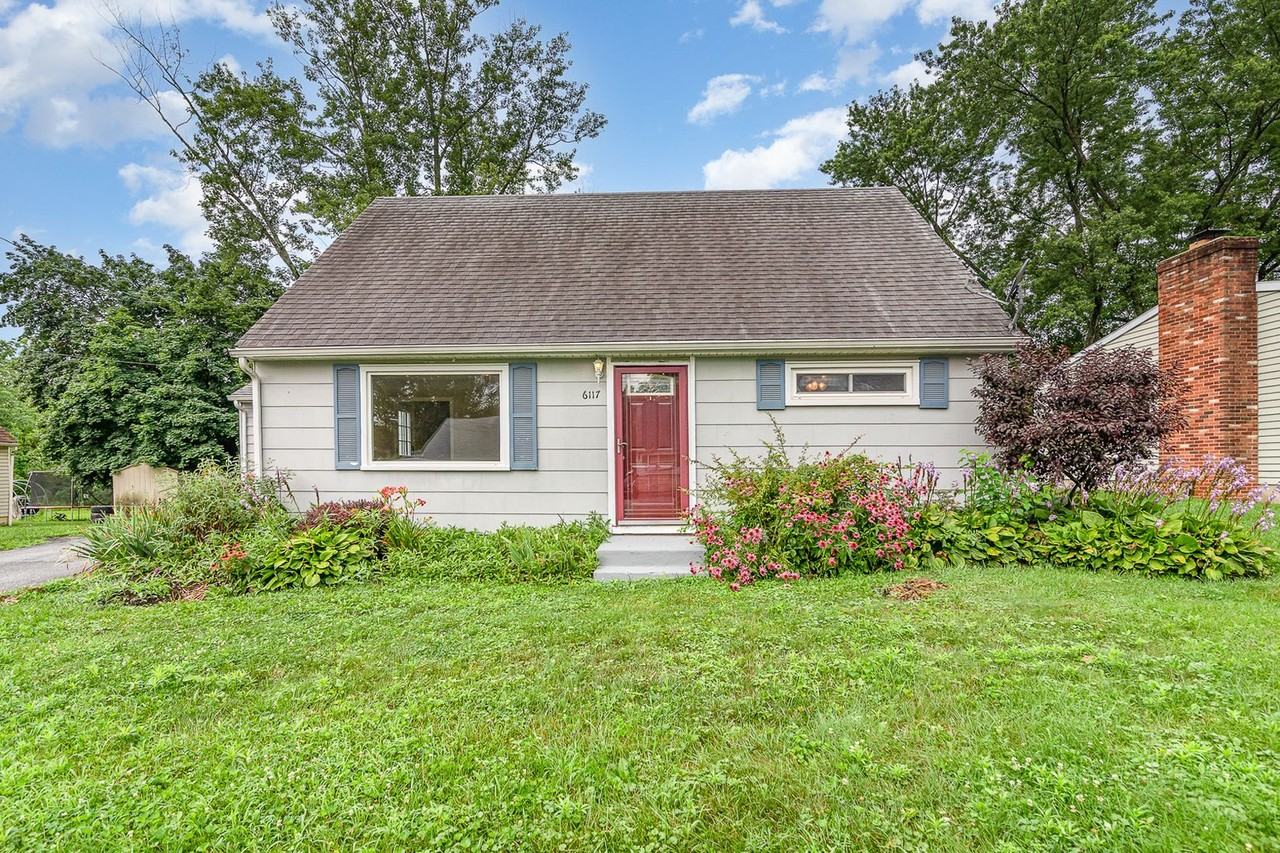 6117 Nassau Rd - Photo 5 of 35