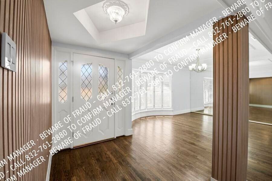 9145 Drumcliffe Ln - Photo 3 of 50