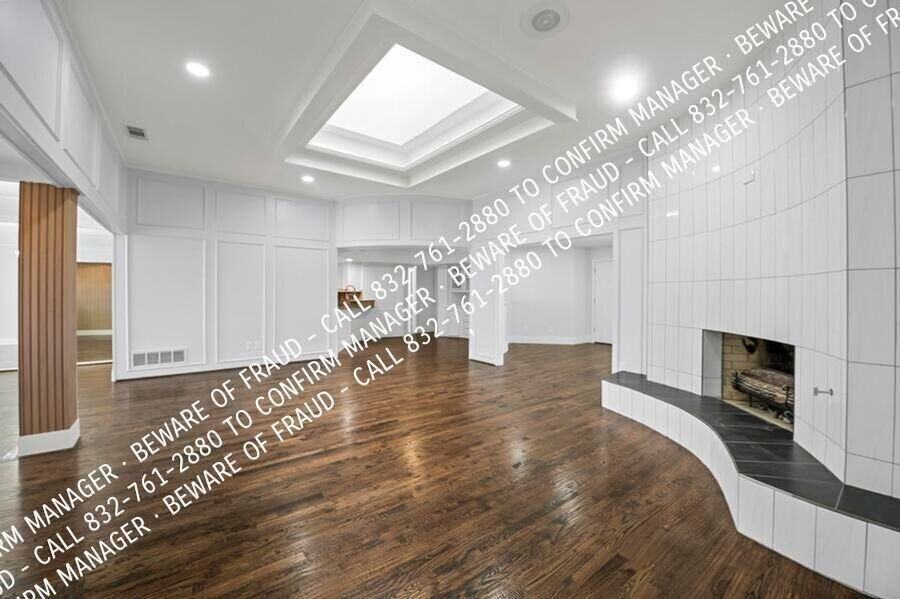 9145 Drumcliffe Ln - Photo 4 of 50