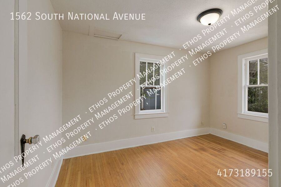 1562 S National Ave - Photo 6 of 16