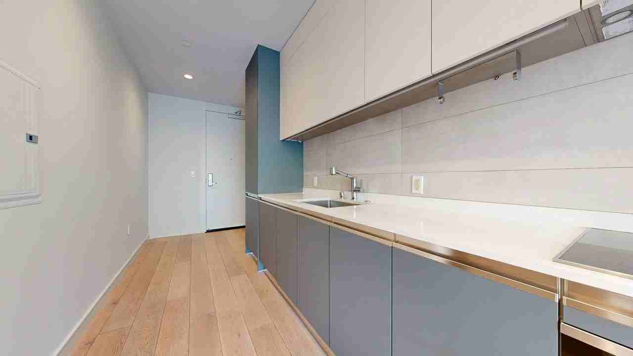 606 Capp St #203 - Photo 4 of 12