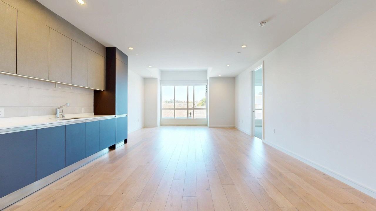 606 Capp St #402 - Photo 6 of 18