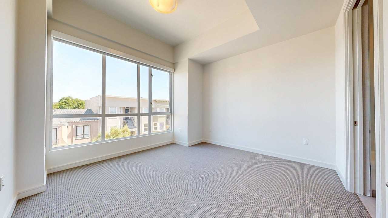 606 Capp St #402 - Photo 7 of 18