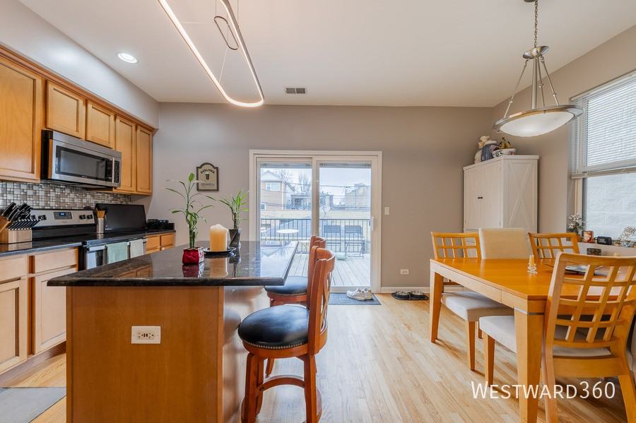 1438 W Cortez St #1 - Photo 7 of 19