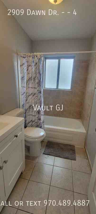 2909 Dawn Dr #4 - Photo 6 of 9
