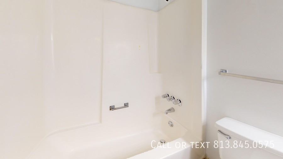 8706 Long Needles Ct - Photo 5 of 7