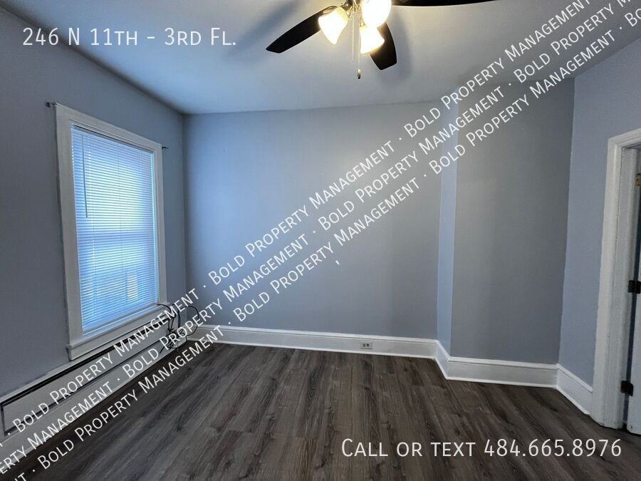 246 N 11th St #3rdFL - Photo 6 of 8