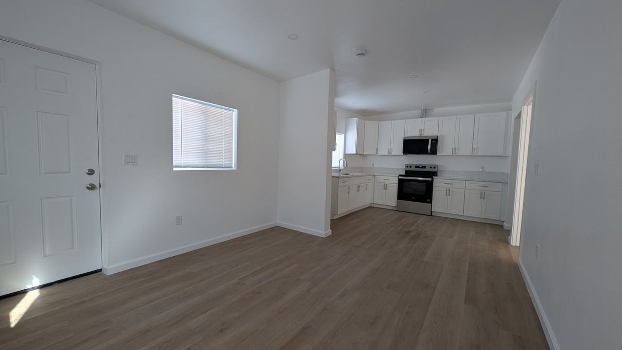 66635 2nd Street, Unit 2 - Photo 4 of 10