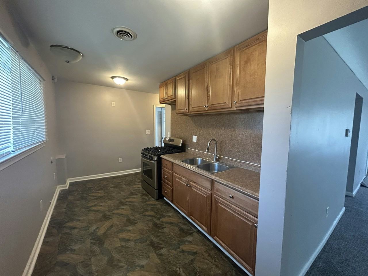 1599 Magnolia Drive - Photo 5 of 25