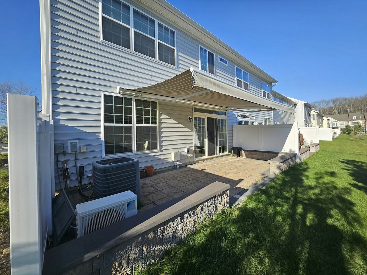 2 McLean Ter - Photo 3 of 14