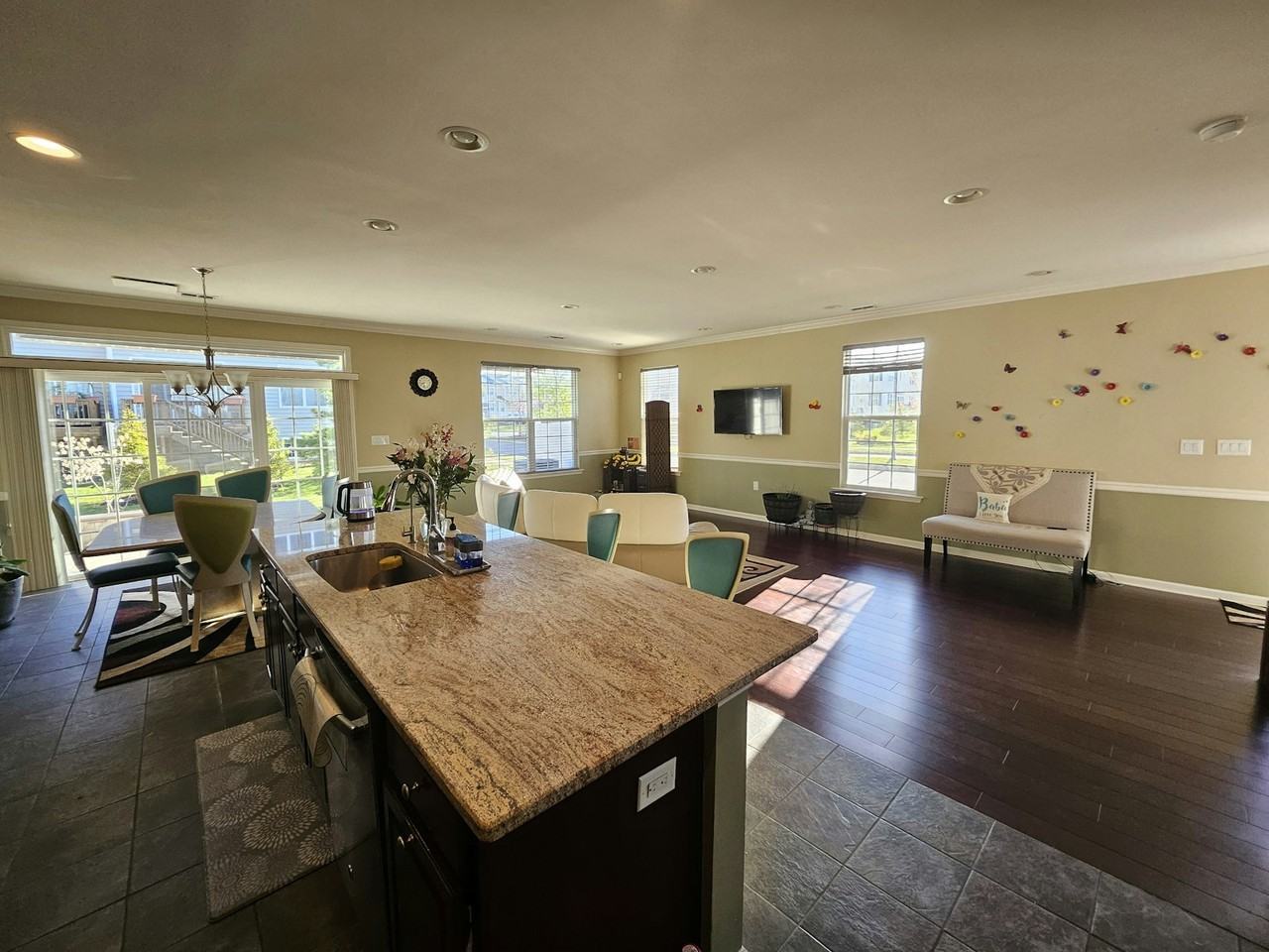 2 McLean Ter - Photo 6 of 14