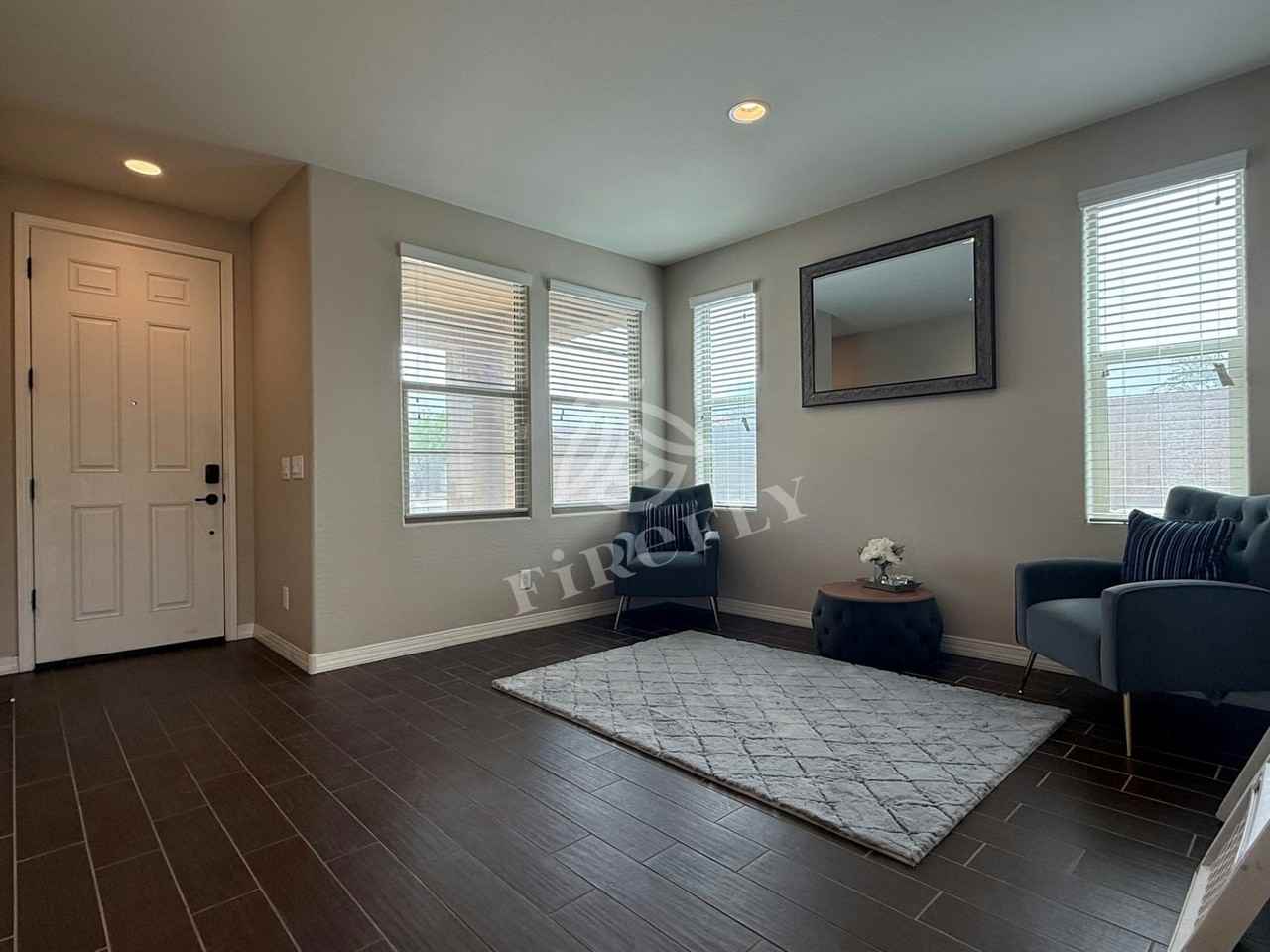 6802 North 86th Lane - Photo 4 of 31