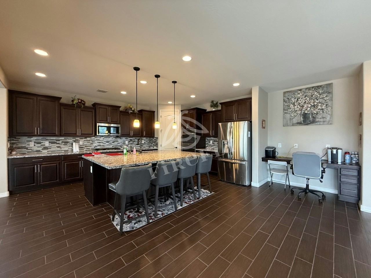 6802 North 86th Lane - Photo 7 of 31