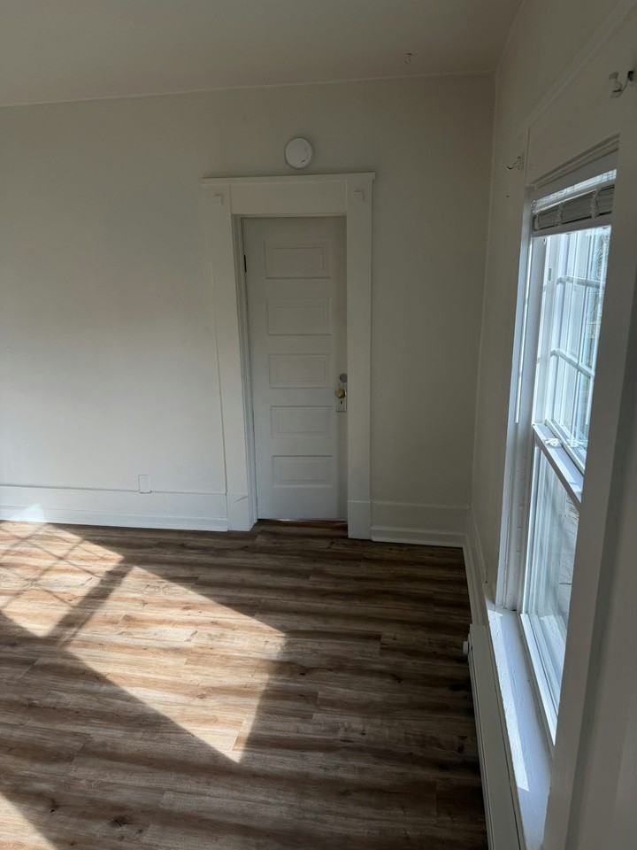 1311 West 9th Avenue, Unit 5 - Photo 7 of 32