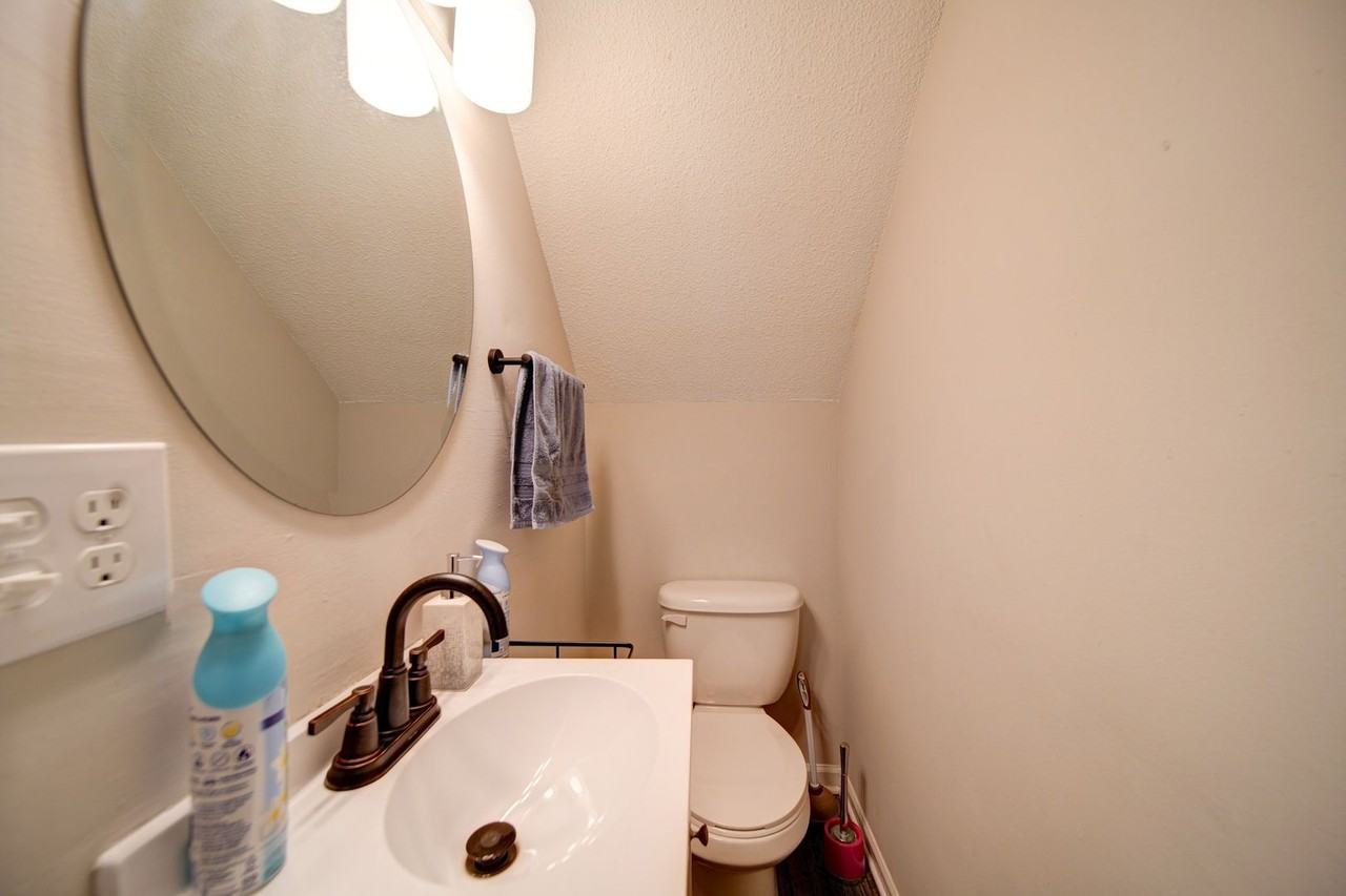 2513 Charles Blvd #83 - Photo 4 of 26