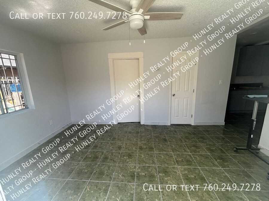 1376 Gaviota Ave - Photo 2 of 7